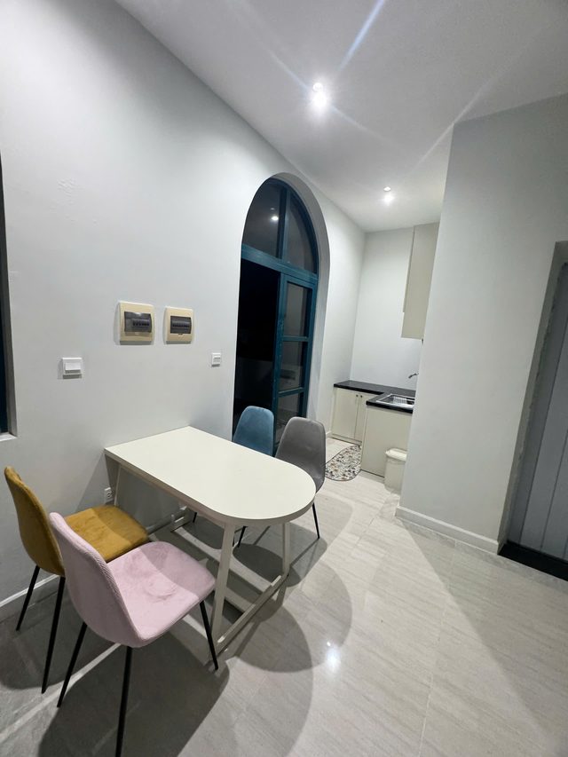 Stylish two-bedroom beachfront apartment in Phu Quoc №1604