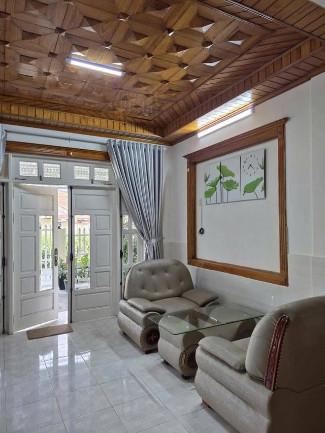 Comfortable two bedroom house in Dalat №1970