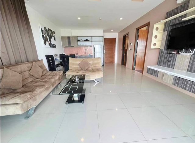 Well-appointed one-bedroom apartment in Phuket №2027